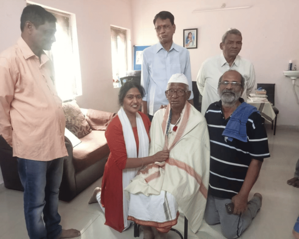 Honoring ceremony for senior citizen at charity home